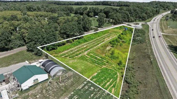 14110 Old 14 Mile Road Ne, Greenville, MI 48838