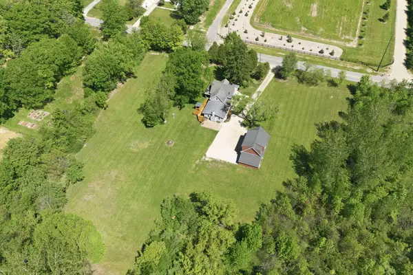 7780 W East Road, Lakeside, MI 49116