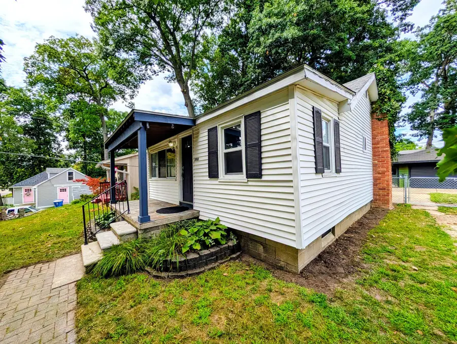 3918 Mapleleaf Road, Waterford, MI 48328 - #3