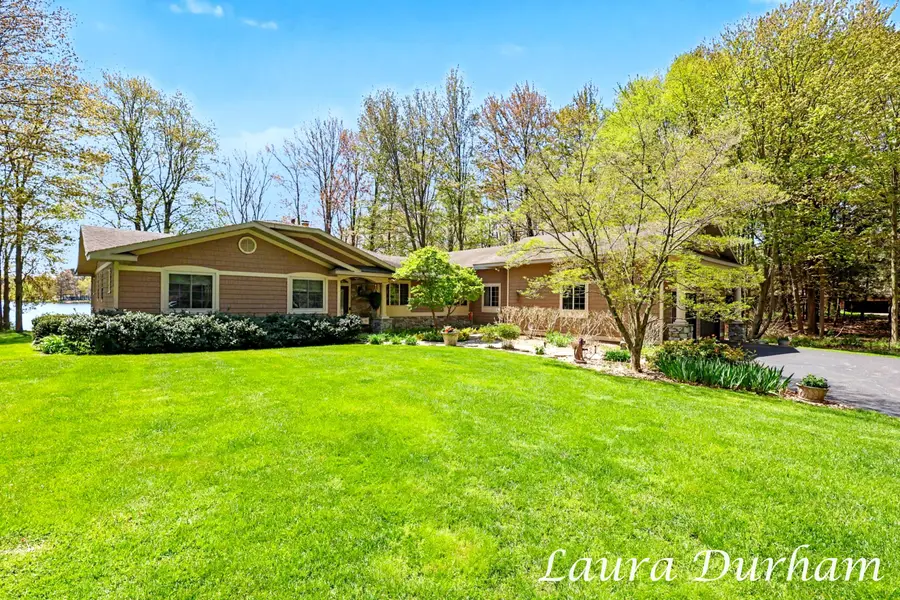 3636 Vienna Stras Street, Holland, MI 49423 - #2