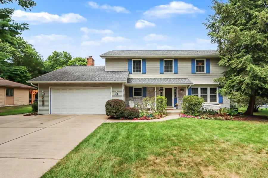 8330 Valleywood Lane, Portage, MI 49024 - #2