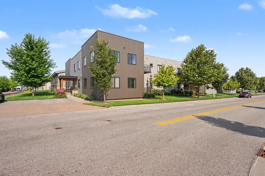 110 Central Avenue #106, Holland, MI 49423 - #3