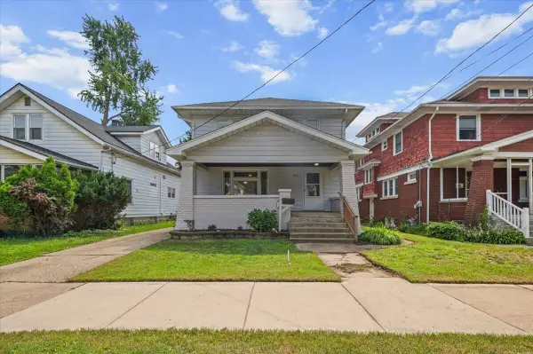 852 Richmond Street Nw, Grand Rapids, MI 49504