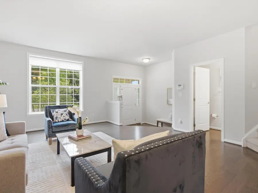 2768 Ashcombe Drive, Ann Arbor, MI 48105 - #3