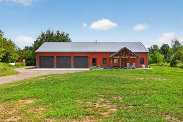11155 Gates Road, Cement City, MI 49233