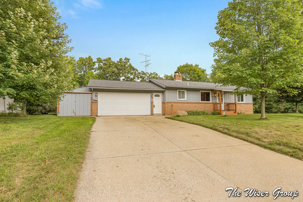 1861 Rupert Street Ne, Grand Rapids, MI 49525 - #1