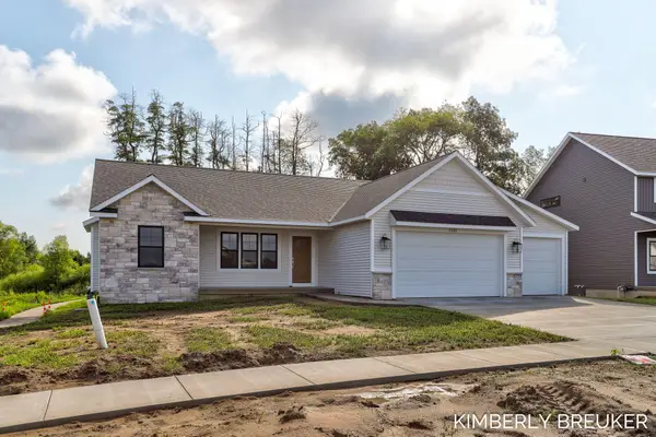11802 Everett Avenue, Allendale, MI 49401