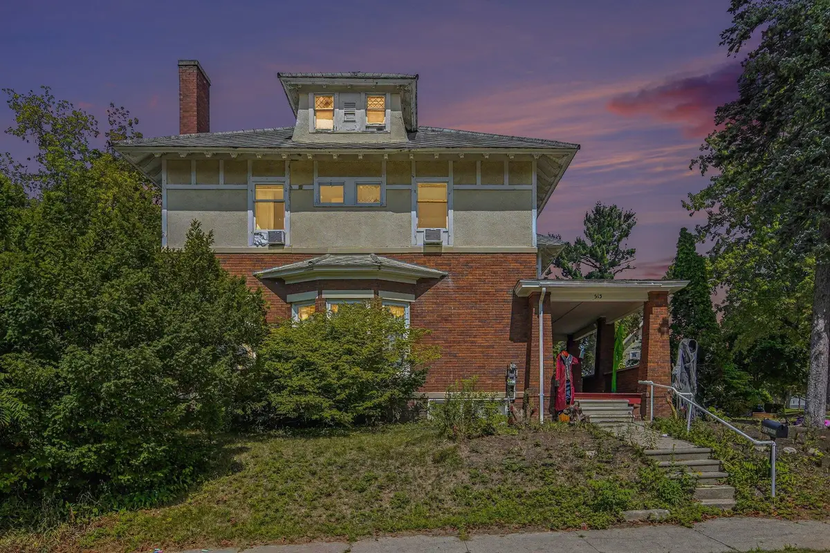 513 E Cass Street, Cadillac, MI 49601 - #1