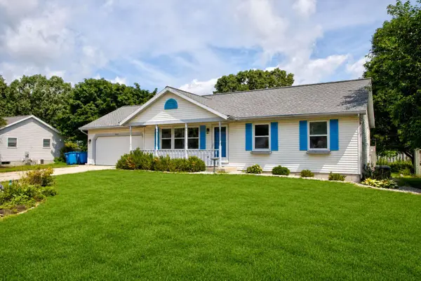 15469 Mercury Drive, Grand Haven, MI 49417