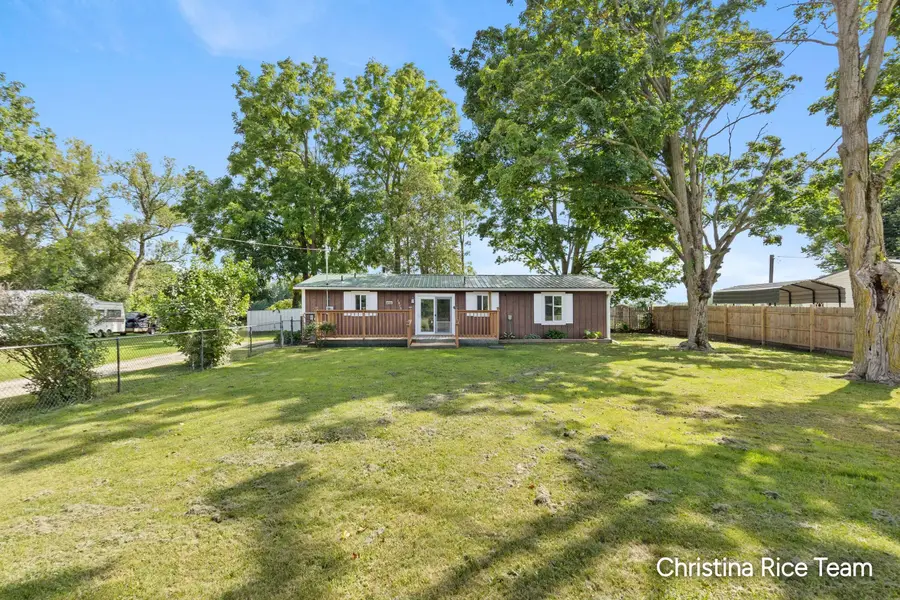 15133 2nd Street, Howard City, MI 49329 - #3