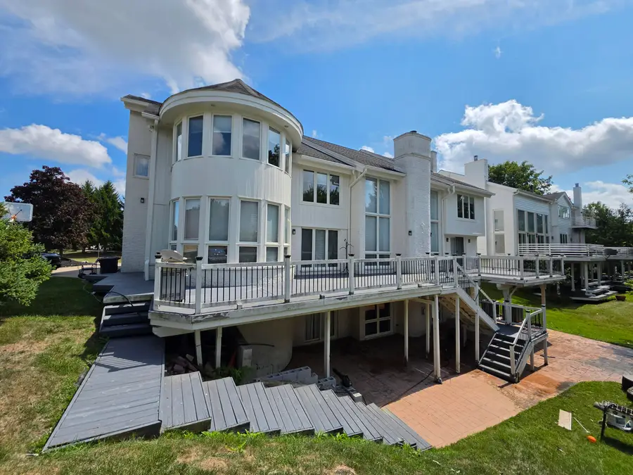 6122 Trailwood Lane, West Bloomfield, MI 48322 - #2