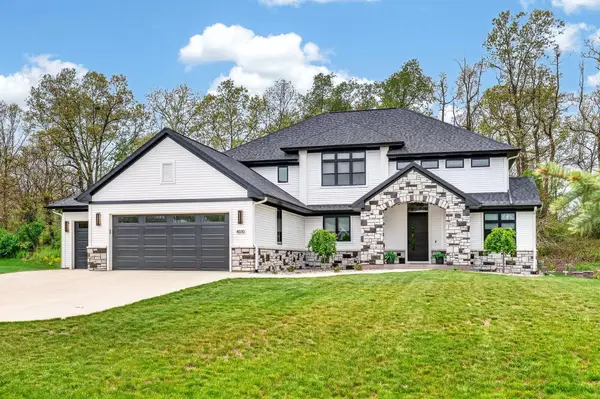 4010 Hollow Wood Drive, Portage, MI 49024