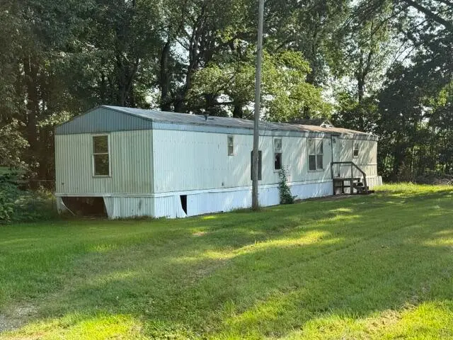 19020 State Line Road, Edwardsburg, MI 49112 - #3