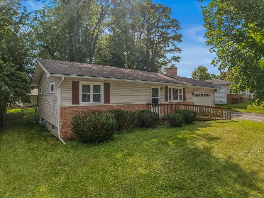 159 Westwood Drive, Hillsdale, MI 49242 - #3