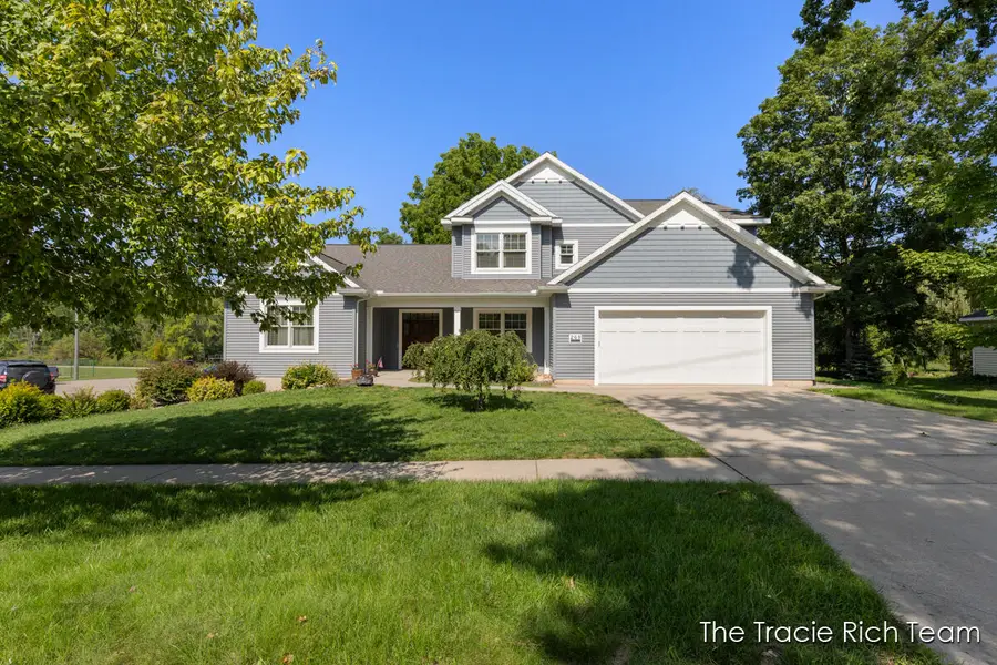269 N Main Street, Rockford, MI 49341 - #3