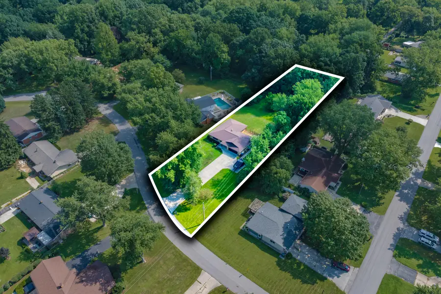 5095 W Donna Drive, Stevensville, MI 49127 - #3