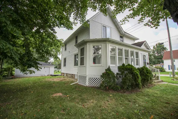 822 N Main Street, Three Rivers, MI 49093
