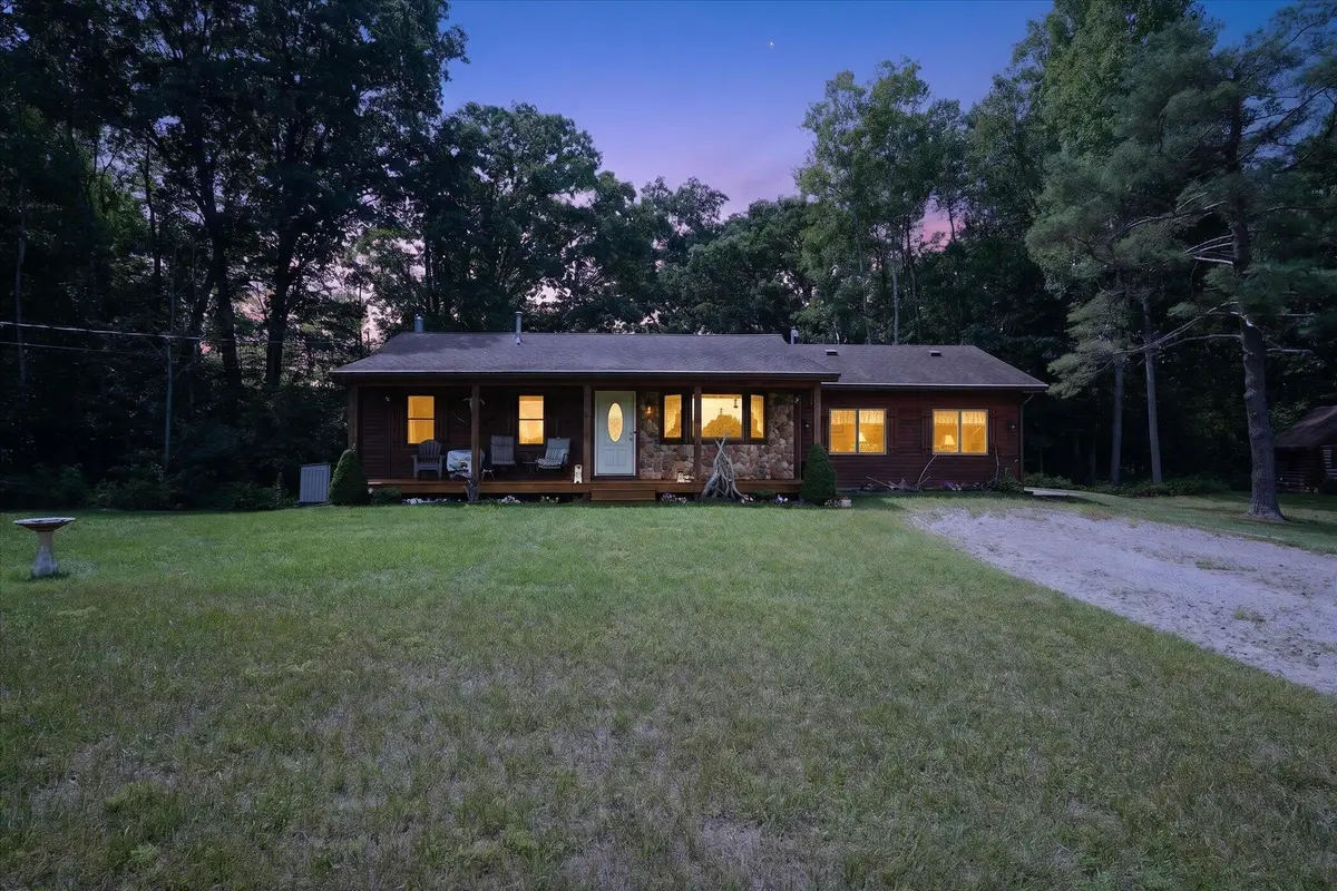 10077 Maple Hill Road, Howard City, MI 49329 - #1