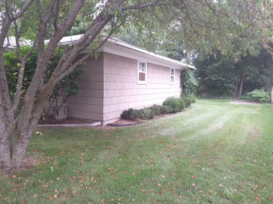 322 N Higbee Street, Reed City, MI 49677 - #3