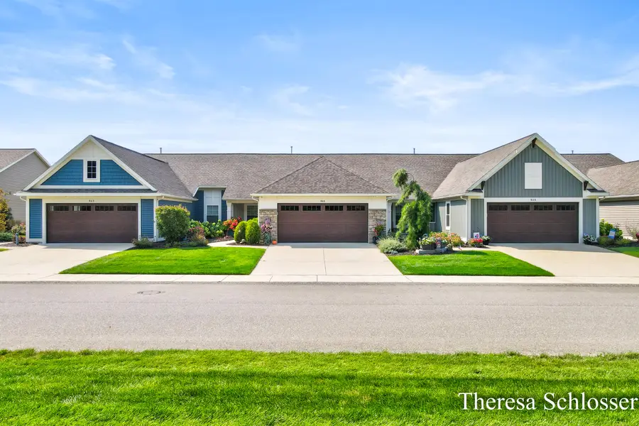 944 Bellview Meadow Drive Sw #28, Byron Center, MI 49315 - #2