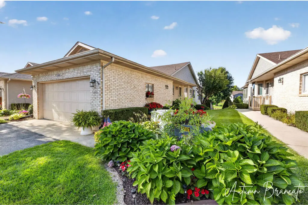 1085 Amber Cove Drive Sw #49, Byron Center, MI 49315 - #1