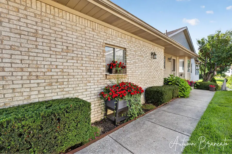 1085 Amber Cove Drive Sw #49, Byron Center, MI 49315 - #2