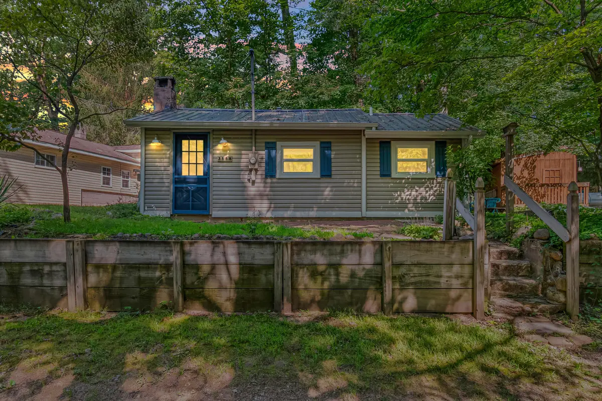 3558 Majestic Court, Hillsdale, MI 49242 - #1