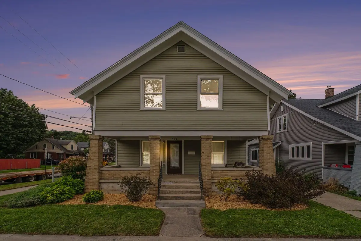 641 Lincoln Avenue Nw, Grand Rapids, MI 49504 - #1