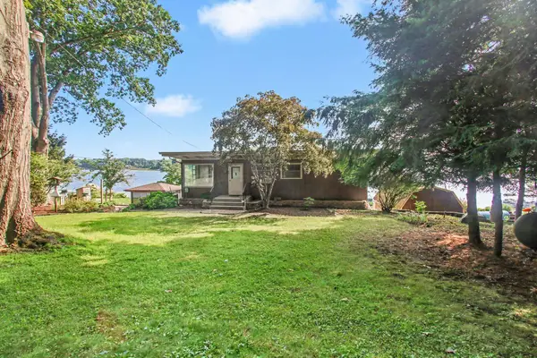 51834 Co Rd 384, Grand Junction, MI 49056