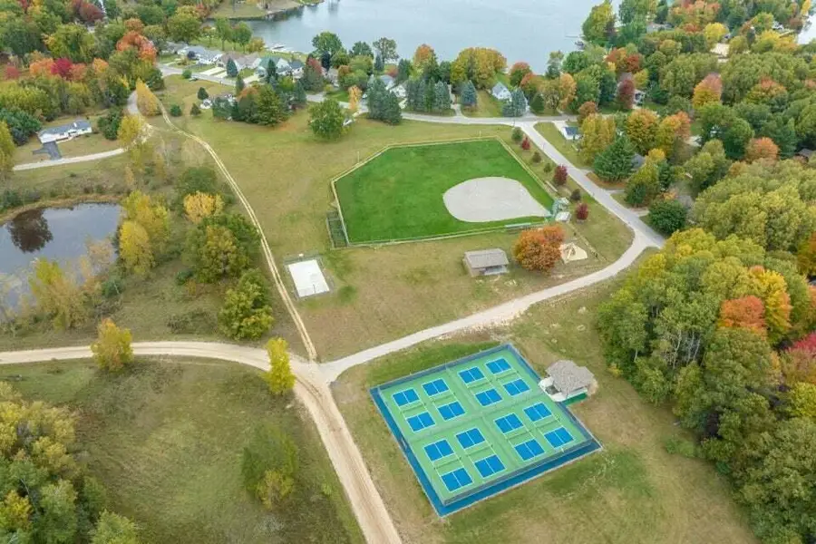 7552 10th Street, Stanwood, MI 49346 - #3