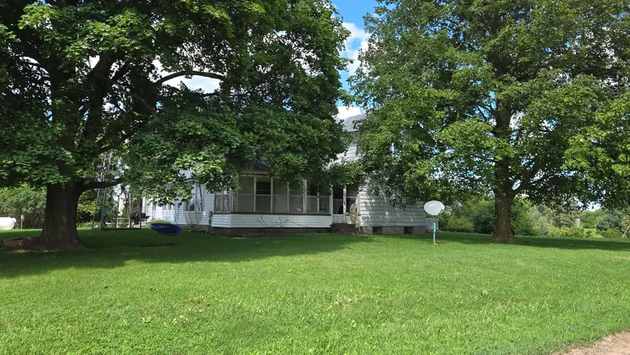 9220 Mccallum Street, Montgomery, MI 49255 - #2