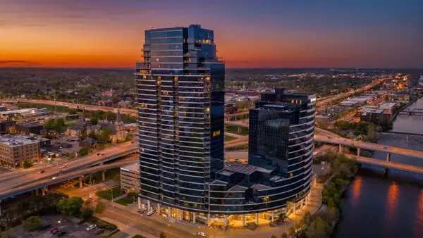 335 Bridge Street Nw #801, Grand Rapids, MI 49504