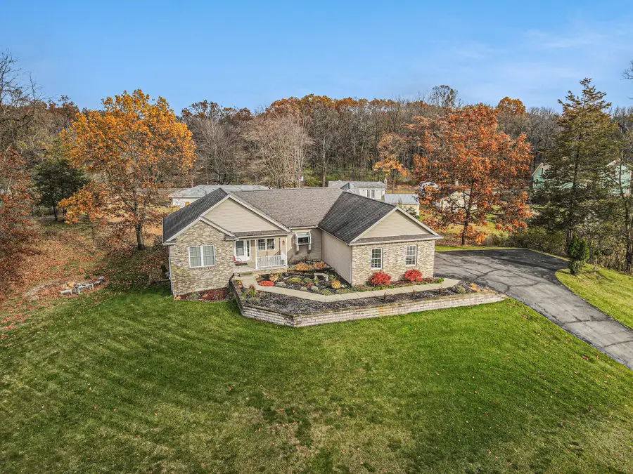 14505 Meadowpark Drive, Pinckney, MI 48169 - #2