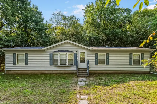 5810 113th Avenue, Pullman, MI 49450
