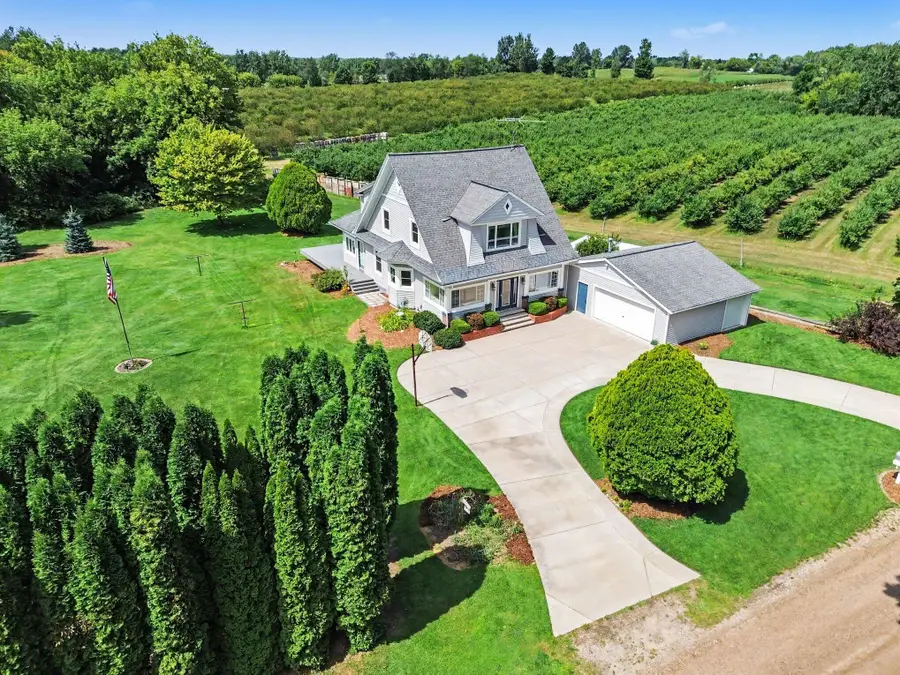 3338 W Abbey Road, Hart, MI 49420 - #2
