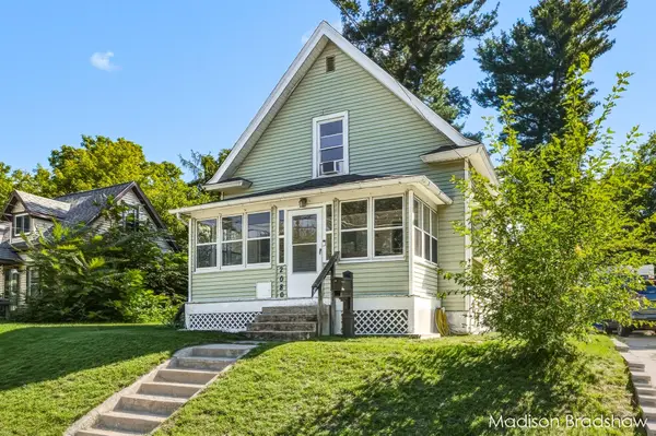 2080 Swensberg Avenue Ne, Grand Rapids, MI 49505