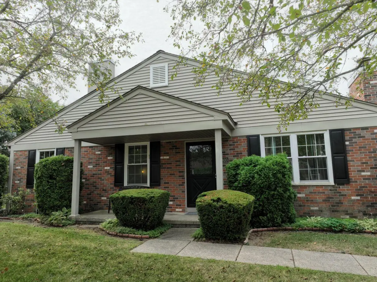 15810 Cambridge Drive, Clinton Township, MI 48038 - #1