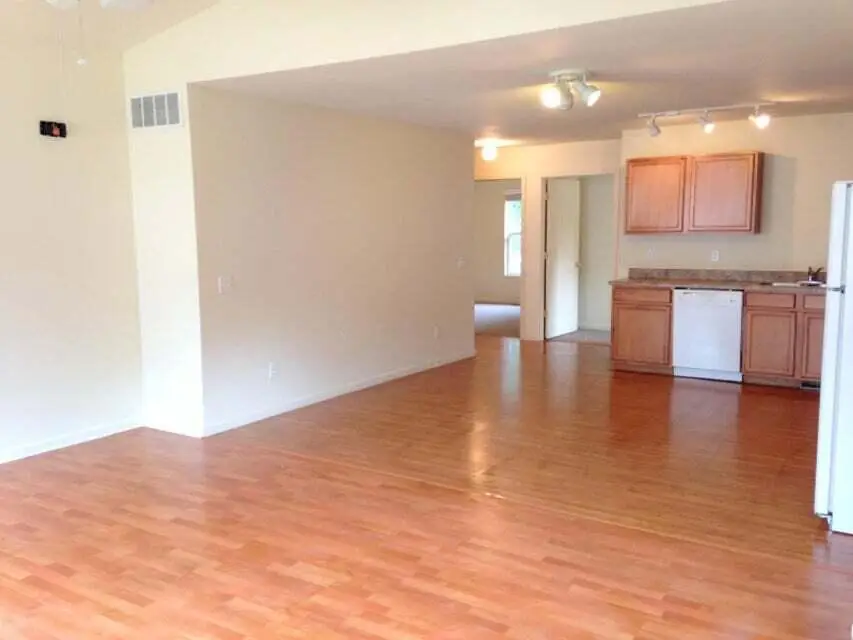 1327 Fraternity Village Drive, Kalamazoo, MI 49006 - #3