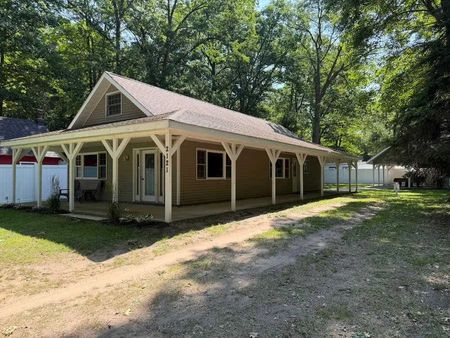 2121 Wolf Lake Drive, Baldwin, MI 49304 - #2