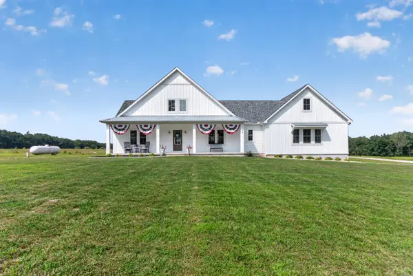 11174 Easton Road, Rives Junction, MI 49277