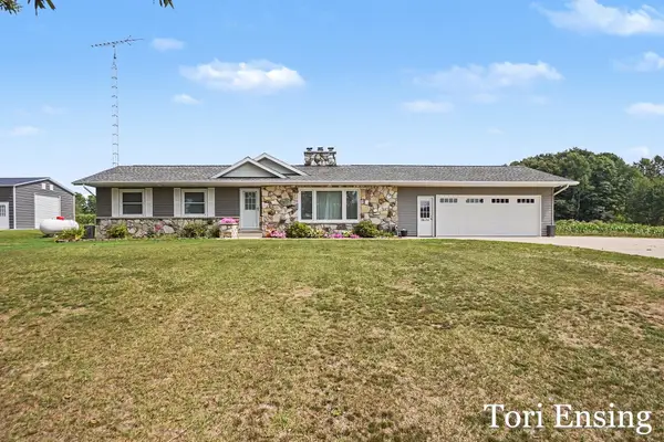 2624 100th Avenue, Lakeview, MI 48850