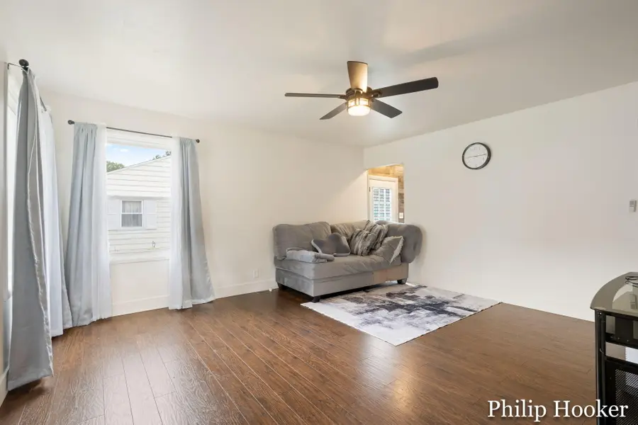 1383 Katrina Drive Se, Kentwood, MI 49508 - #2