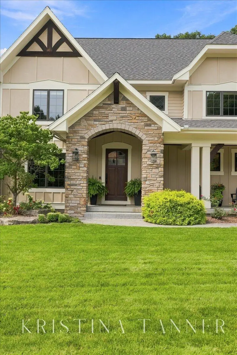 5782 Manchester Hills Drive Se, Grand Rapids, MI 49546 - #3