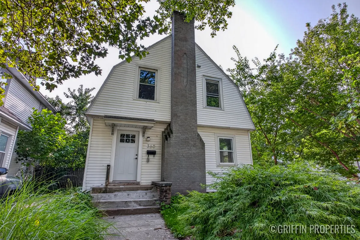 360 Carlton Avenue Se, Grand Rapids, MI 49506 - #1