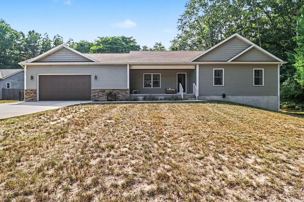 2047 N Lakeshore Drive, Ludington, MI 49431 - #1
