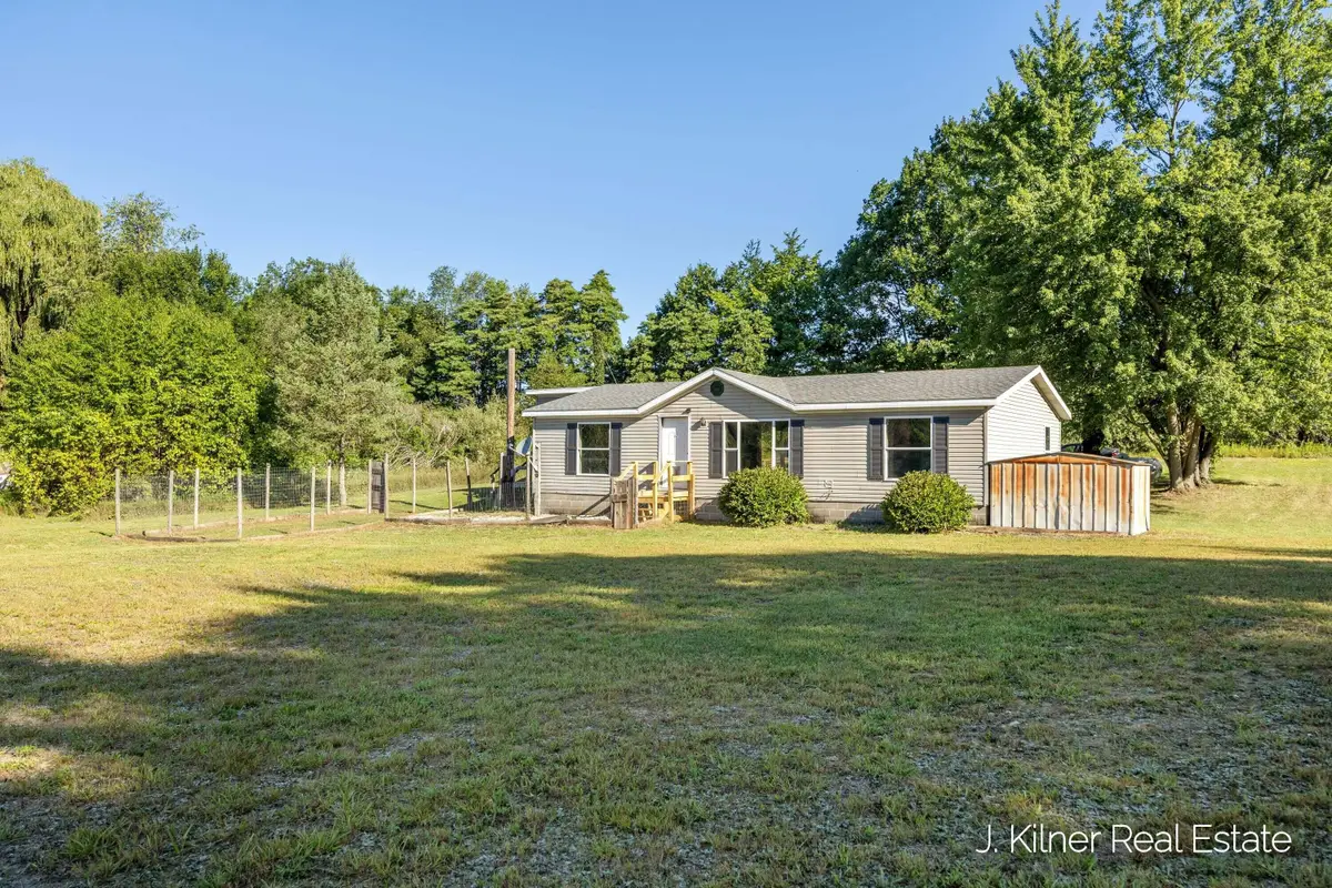 11250 20 Mile Road Ne, Cedar Springs, MI 49319 - #1