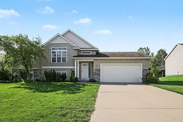 2950 Windy Wood Street Se, Kentwood, MI 49512