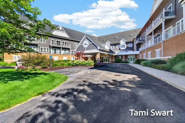 917 W Savidge Street #16, Spring Lake, MI 49456
