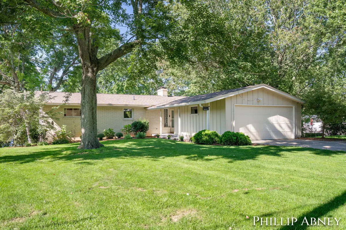8391 Cowan Lake Drive Ne, Rockford, MI 49341 - #1