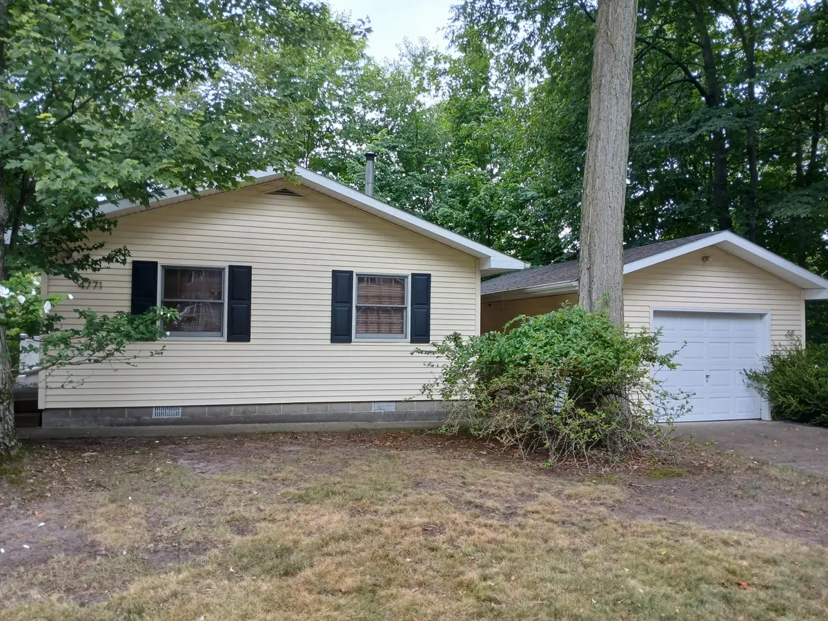 4771 N Ariel Avenue, Ludington, MI 49431 - #1
